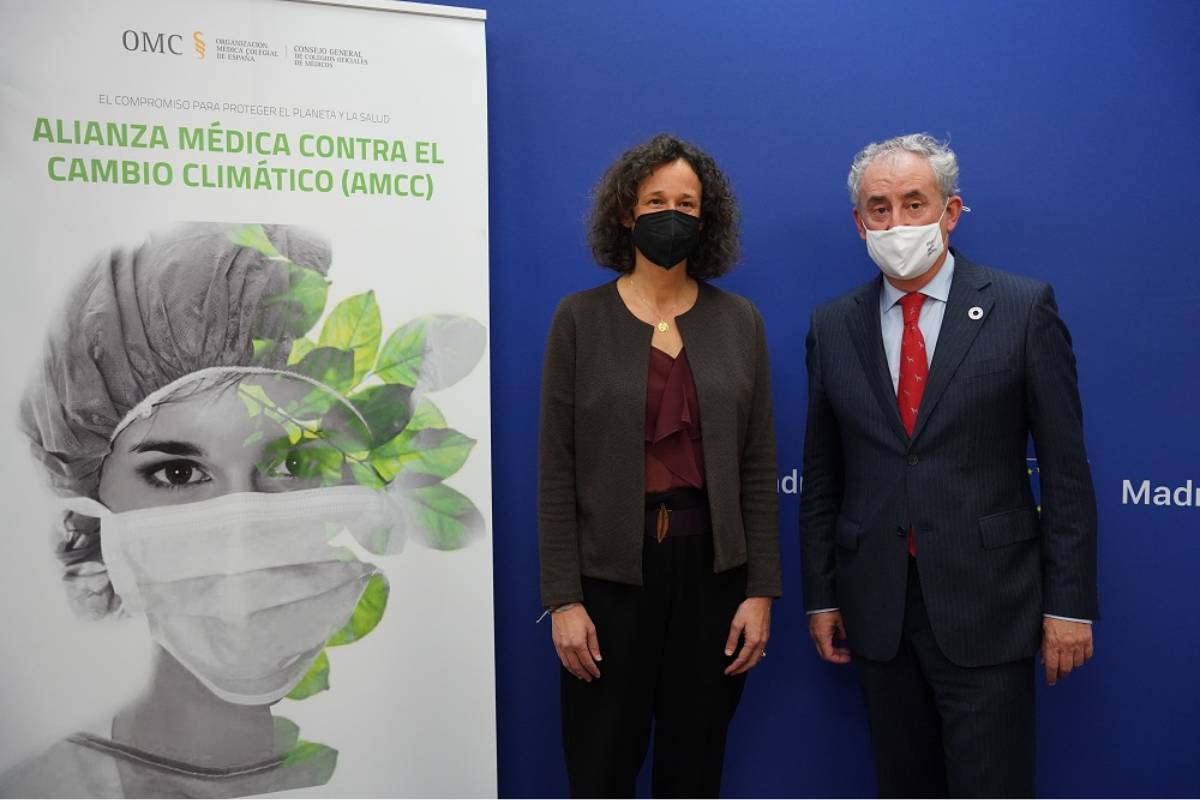  la directora general de la Oficina Española de Cambio Climático, Valvanera María Ulargui, y el presidente de la OMC, Tomás Cobo